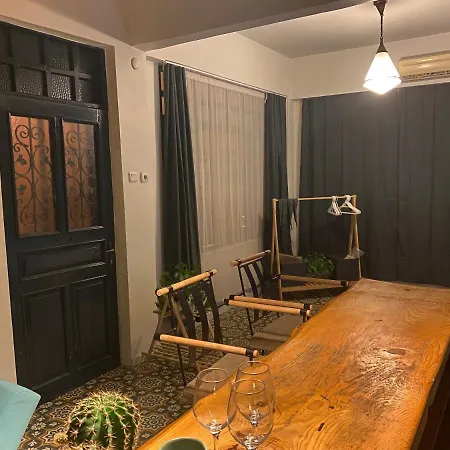 Kadikoy Tarihi Mahallede Loft Tasarimli Daire * Κωνσταντινούπολη
