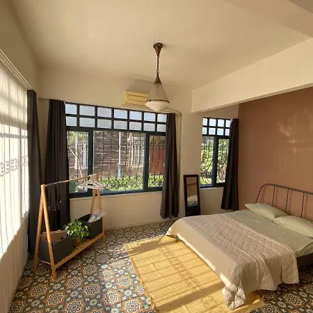 Apartment Kadikoy Tarihi Mahallede Loft Tasarimli Daire *